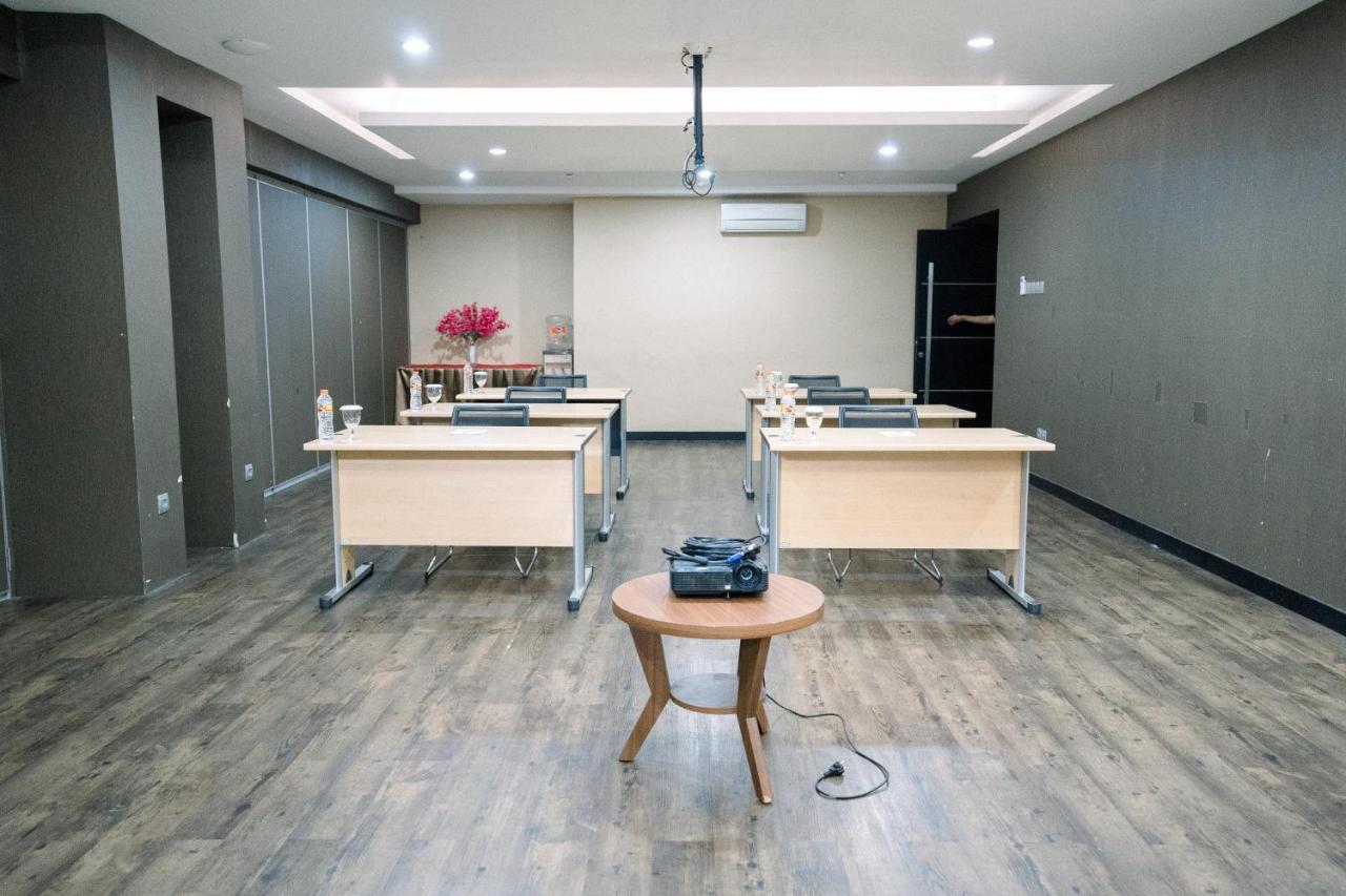 Kalya Hotel Bandung Dago Екстер'єр фото