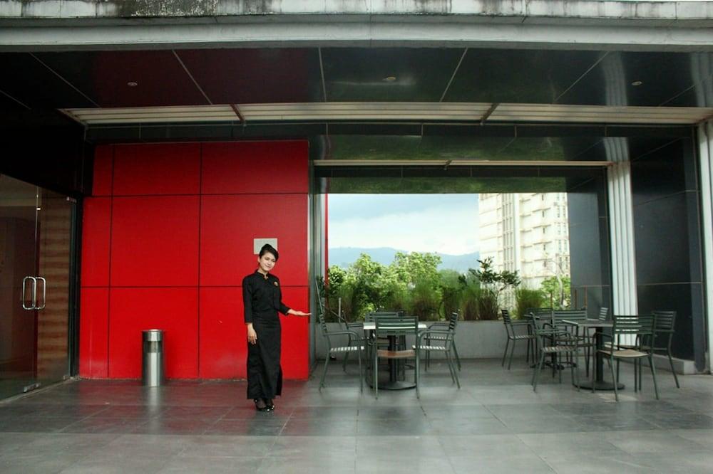 Kalya Hotel Bandung Dago Екстер'єр фото