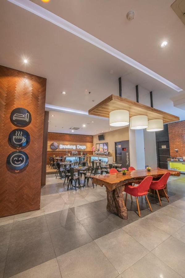 Kalya Hotel Bandung Dago Екстер'єр фото