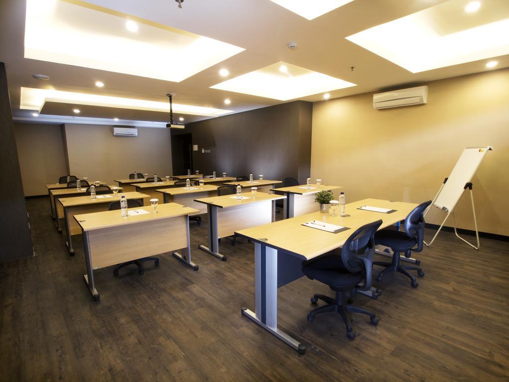 Kalya Hotel Bandung Dago Екстер'єр фото