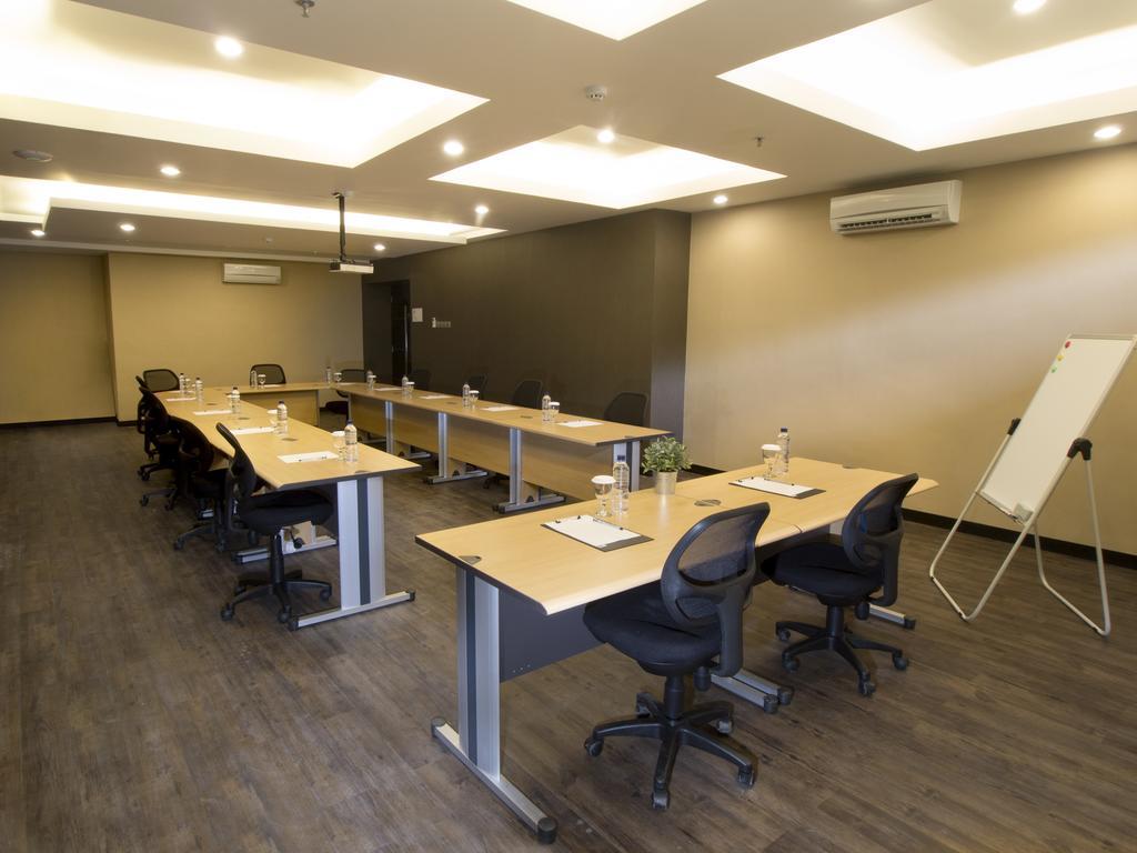 Kalya Hotel Bandung Dago Екстер'єр фото