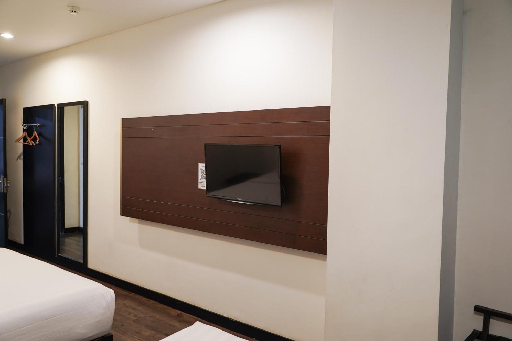 Kalya Hotel Bandung Dago Екстер'єр фото