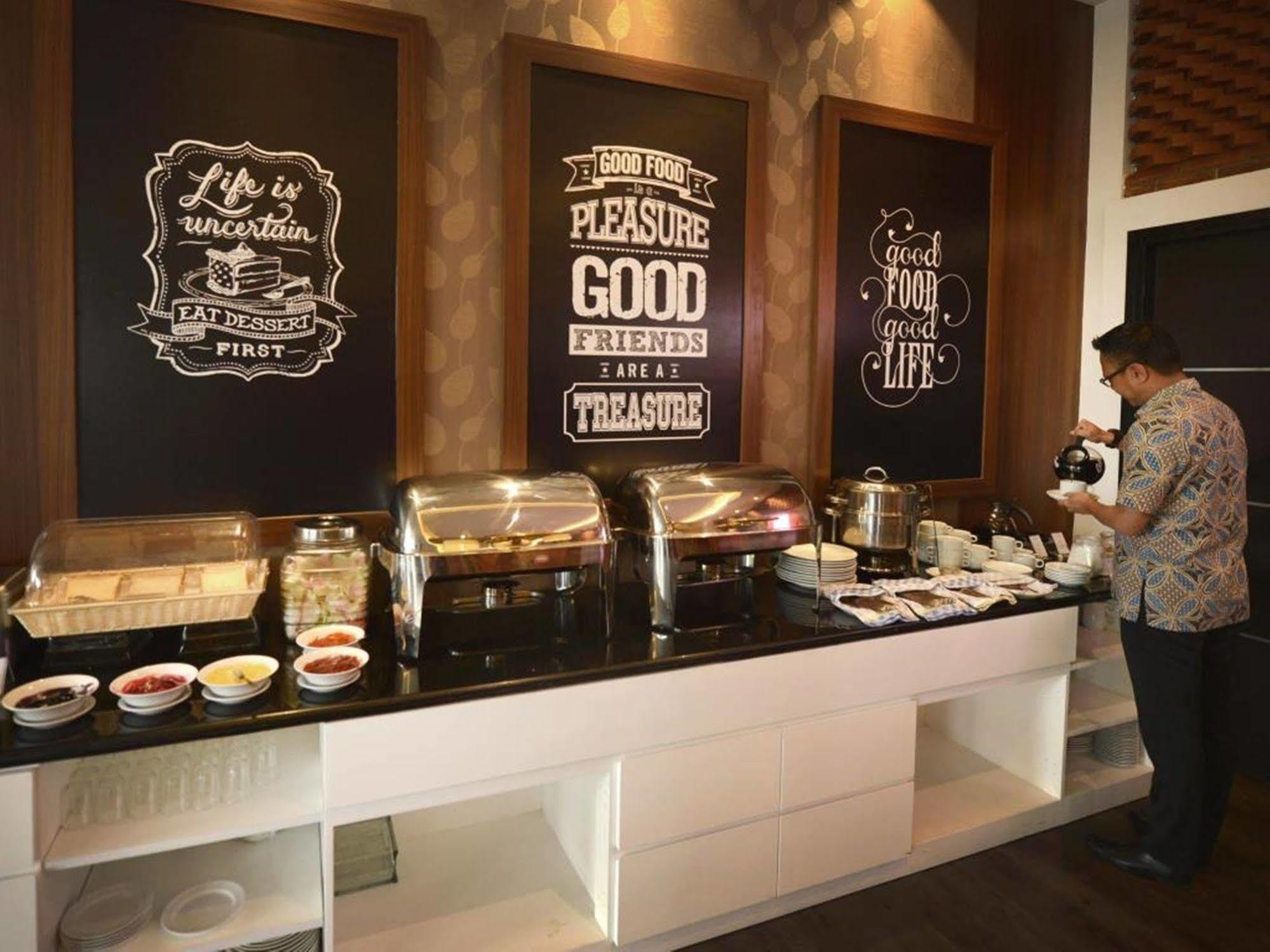 Kalya Hotel Bandung Dago Екстер'єр фото